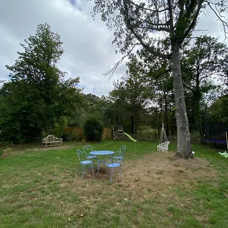 Maison En Campagne Nantaise 別荘