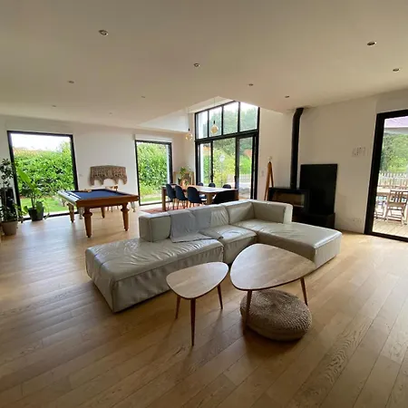 Maison En Campagne Nantaise * ブーグネ